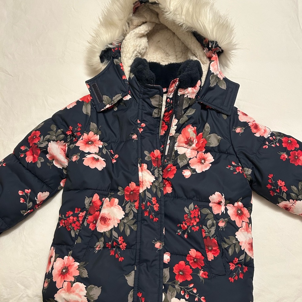 Abercrombie Girls size 7/8 warm puffer jacket